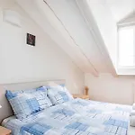 Sky Apartamento Trieste